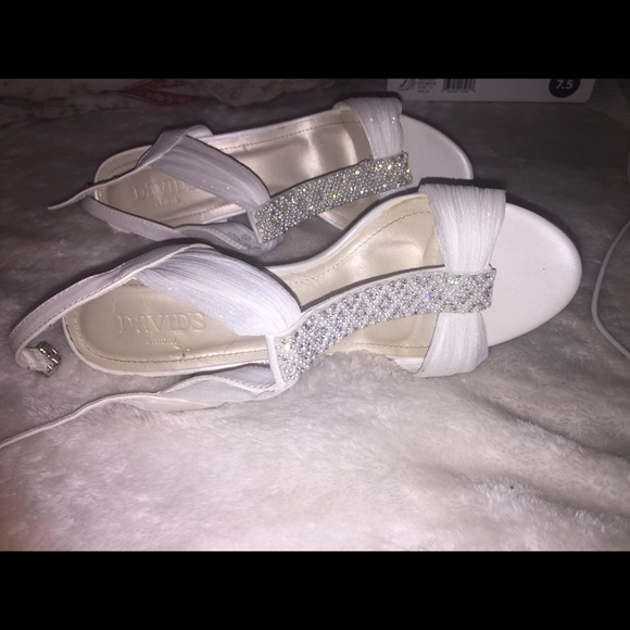 Wedding Heals - Picture 2 of 6